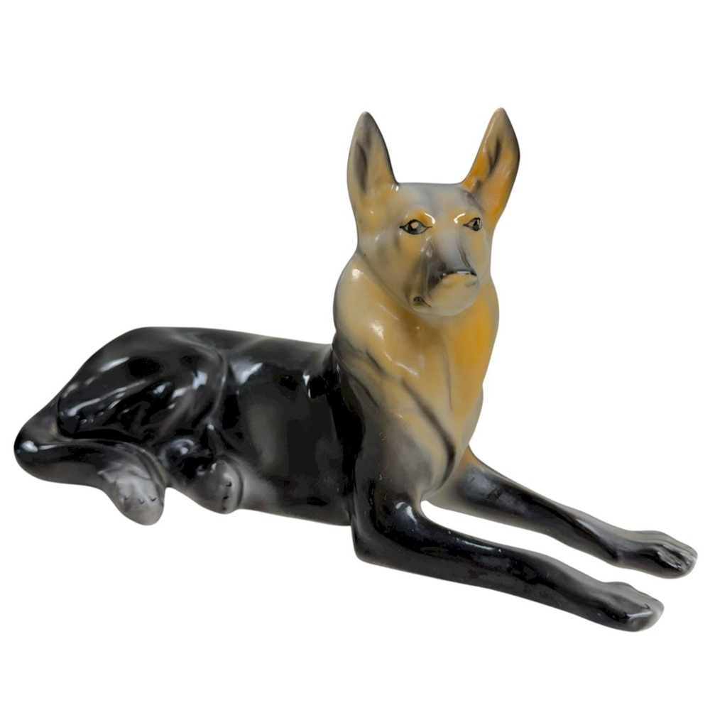 Vintage Hollohaza‎ Porcelain German Shepherd Dog Puppy Figurine Made In Hungary